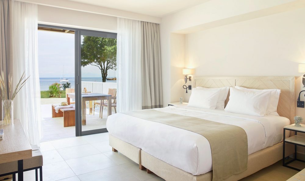 elivi skiathos suites