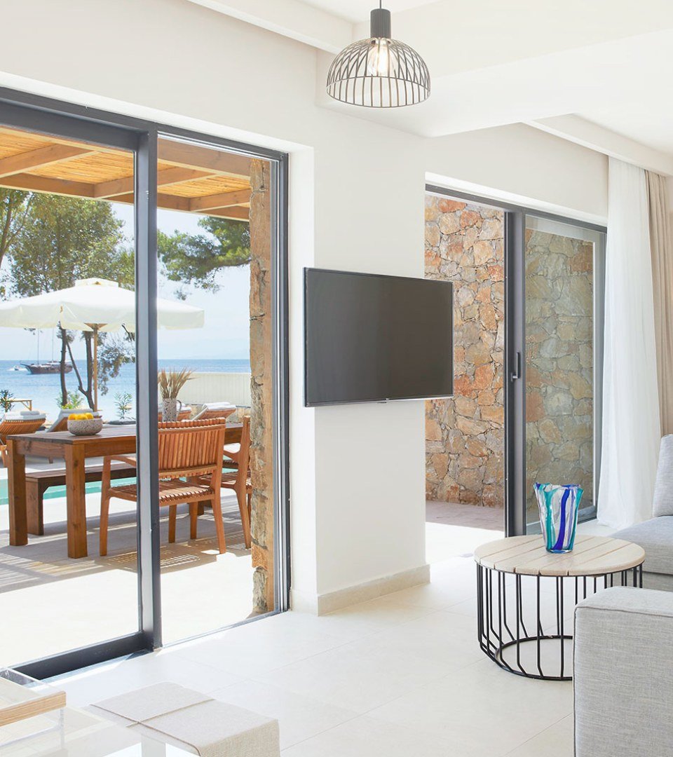 elivi skiathos suite