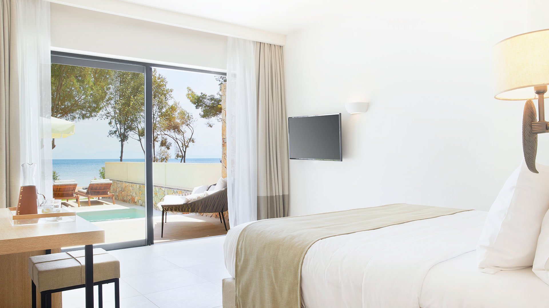 elivi skiathos suites