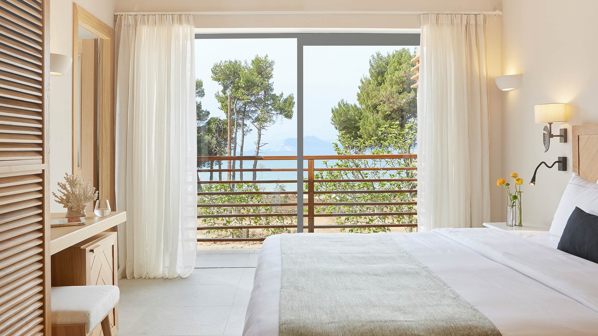 elivi skiathos villa