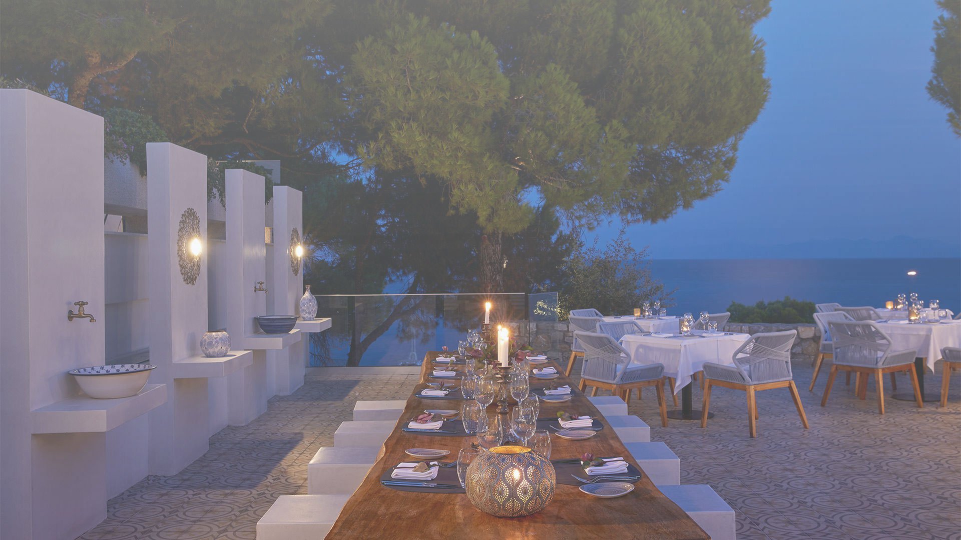 elivi skiathos dining