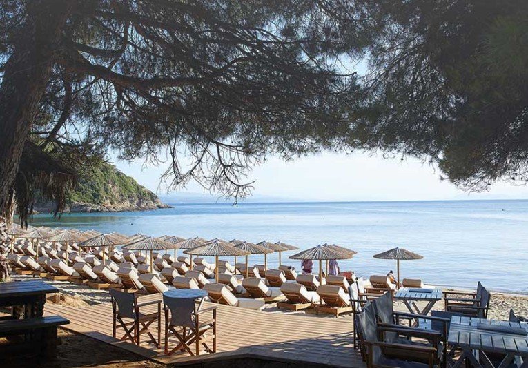 elivi beach skiathos